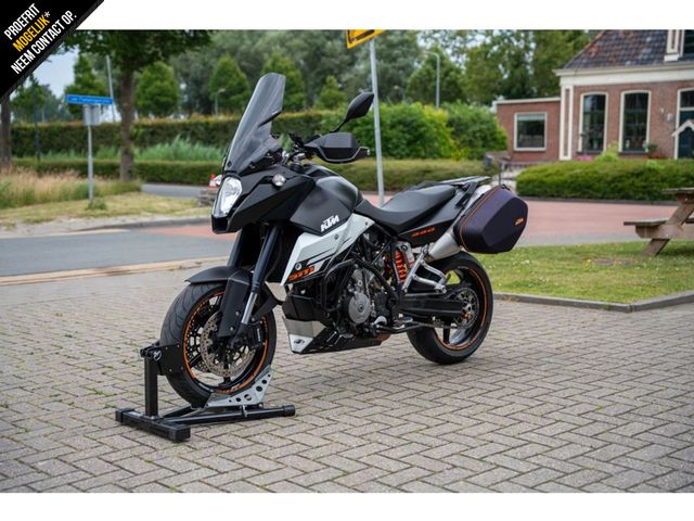 ktm - 990-supermoto-t