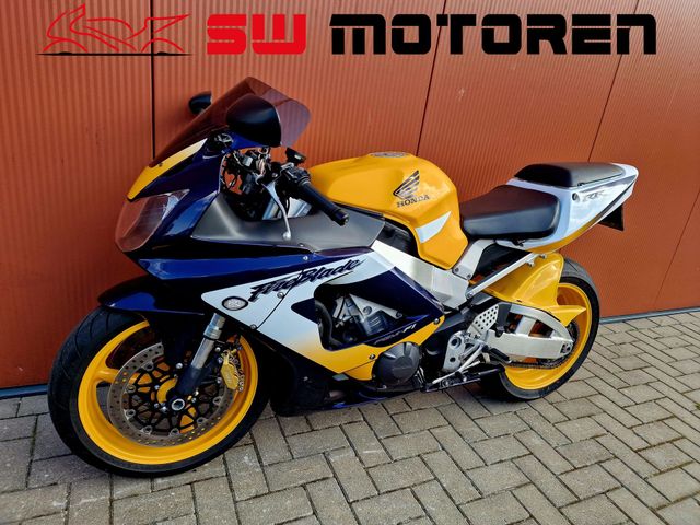 honda - cbr-900-rr-fireblade