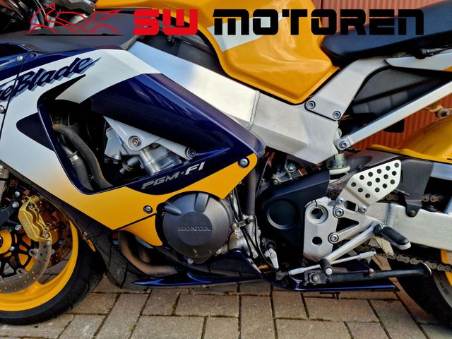 honda - cbr-900-rr-fireblade