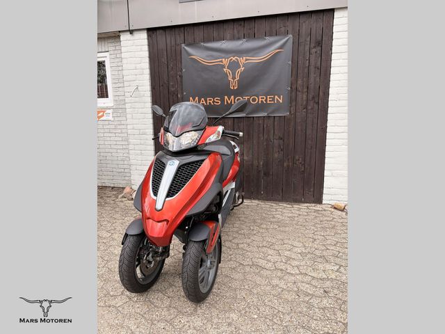 piaggio - mp3-300