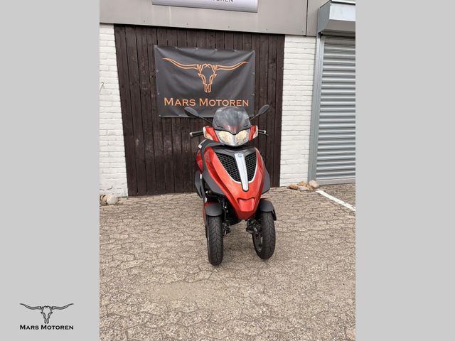 piaggio - mp3-300