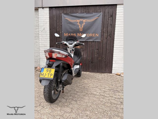 piaggio - mp3-300