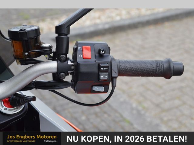 ktm - 1290-super-duke-gt