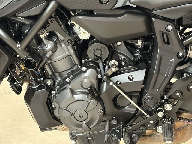 yamaha - mt-07-abs