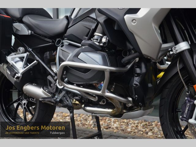 bmw - r-1250-gs-triple-black
