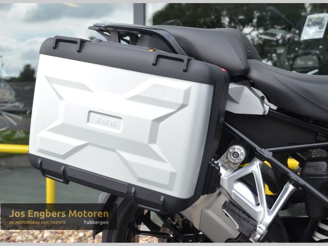 bmw - r-1250-gs-triple-black