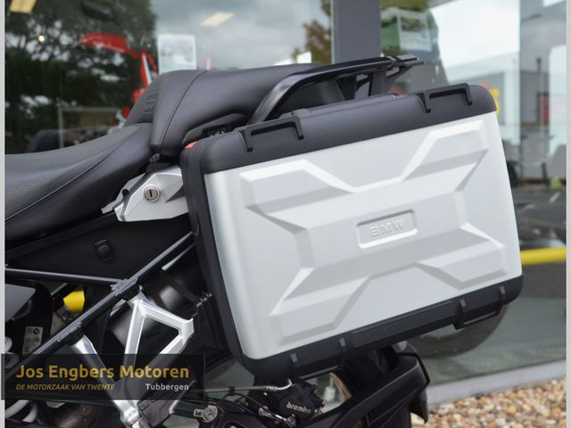 bmw - r-1250-gs-triple-black