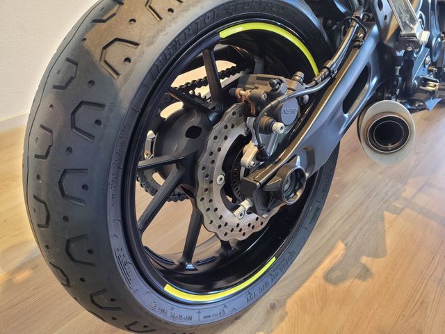 yamaha - xsr-700-abs