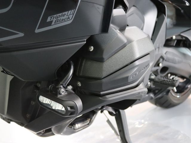 bmw - r-1300-rt