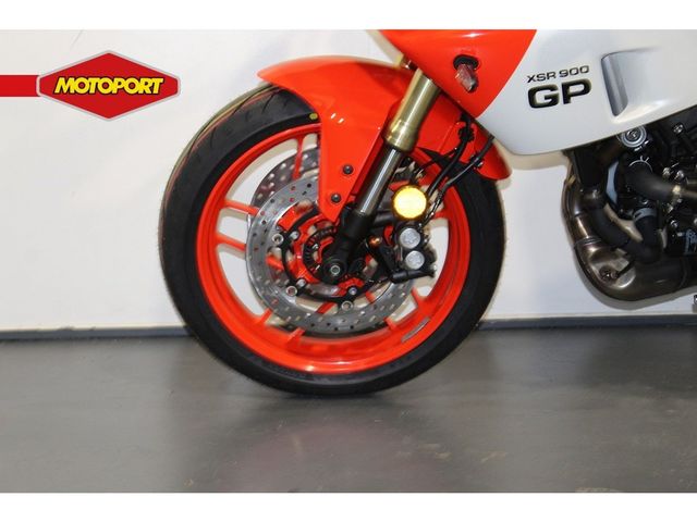 yamaha - xsr-900-gp