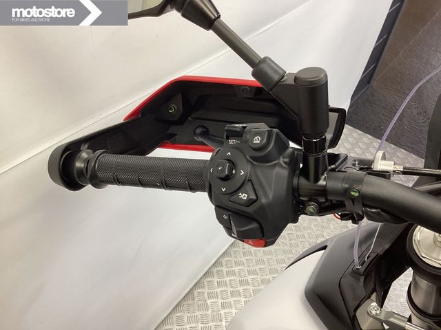 yamaha - tenere-700-world-raid