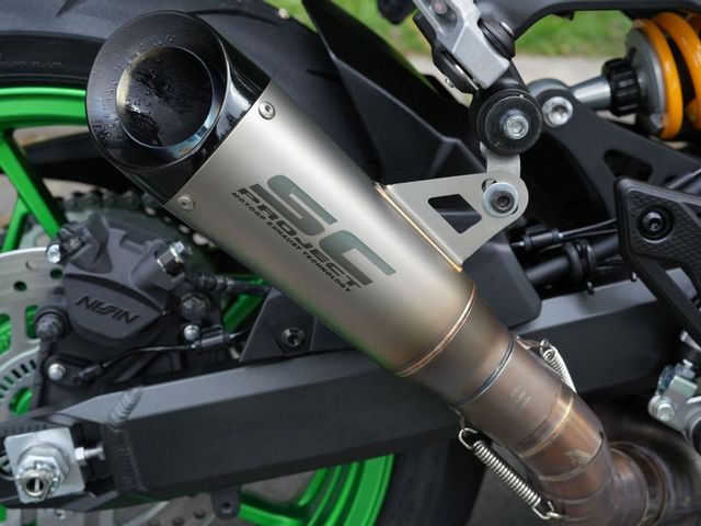 kawasaki - z900-se