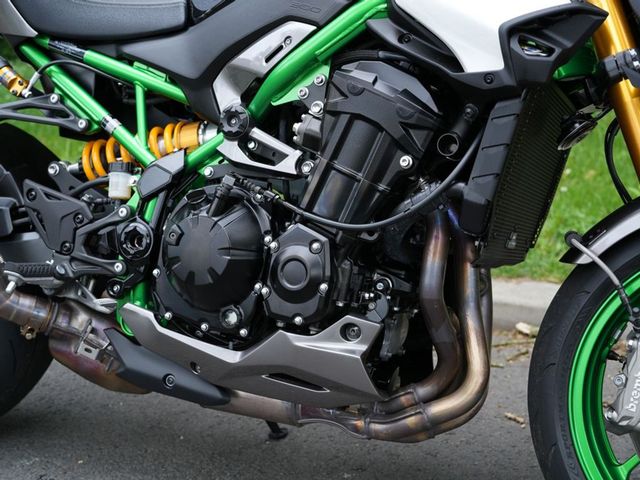 kawasaki - z900-se
