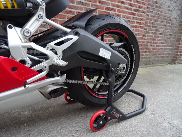 ducati - 899-panigale