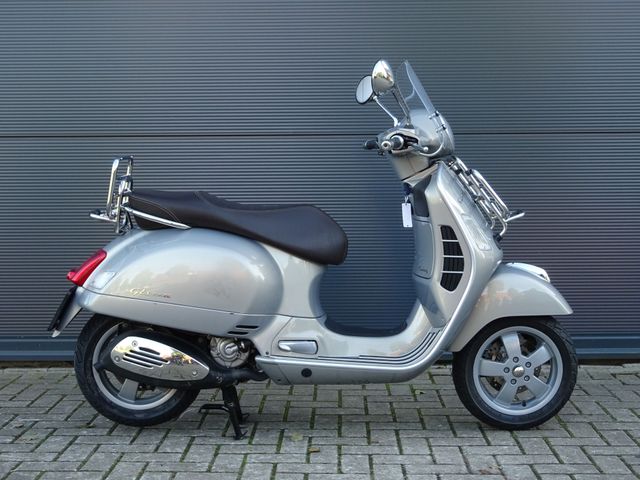 vespa - gts-300-touring