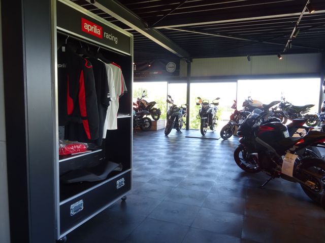 vespa - gts-300-touring