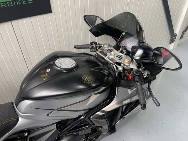 mv-agusta - f3-competizione