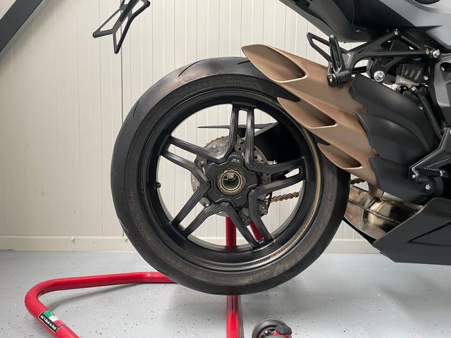 mv-agusta - f3-competizione
