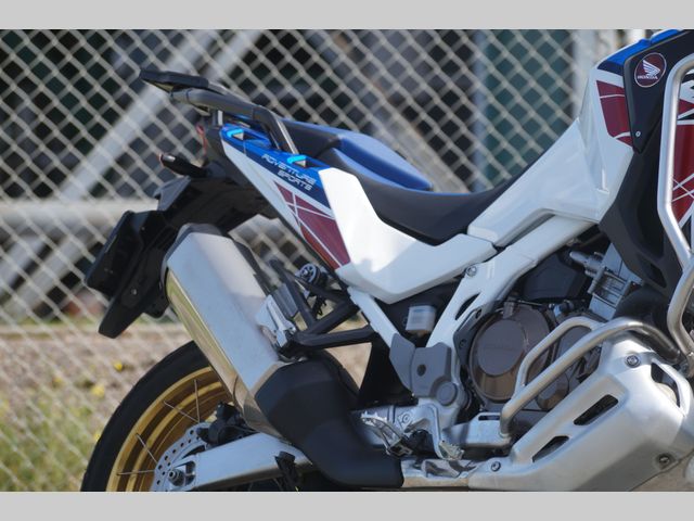 honda - crf-1100-l-africa-twin-adventure-sports