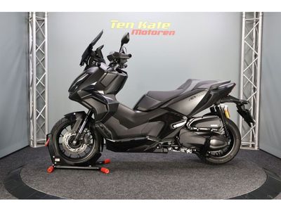 HONDA ADV 350 – foto 4