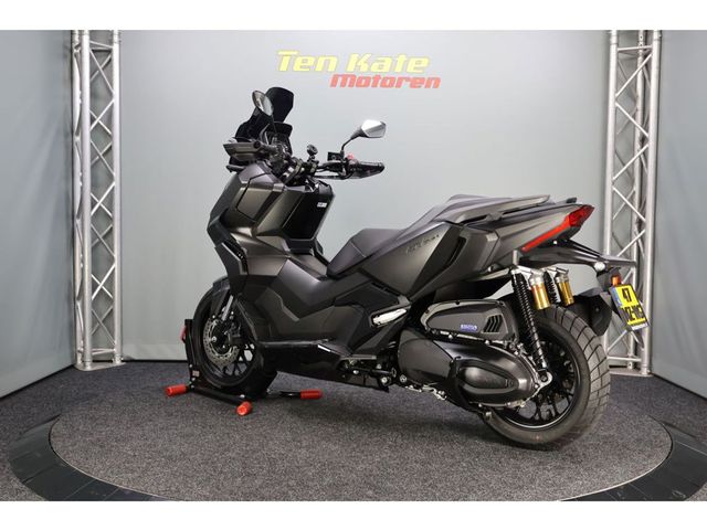 honda - adv-350