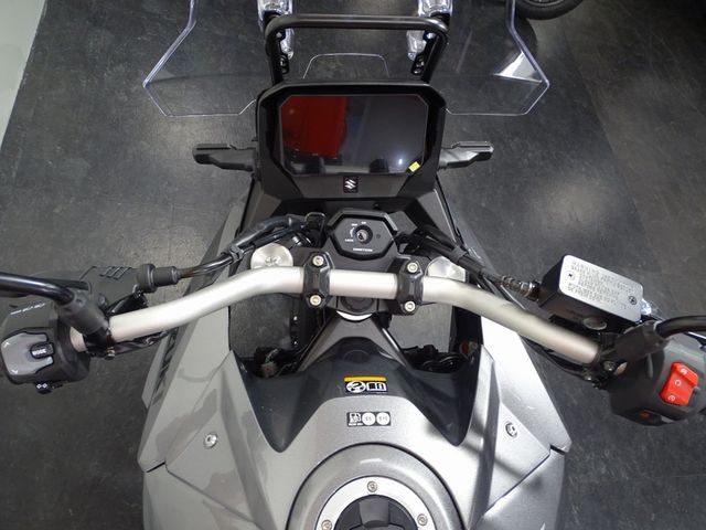 suzuki - v-strom-800