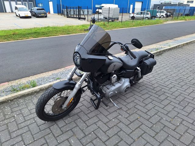 harley-davidson - super-glide-dyna-fxd