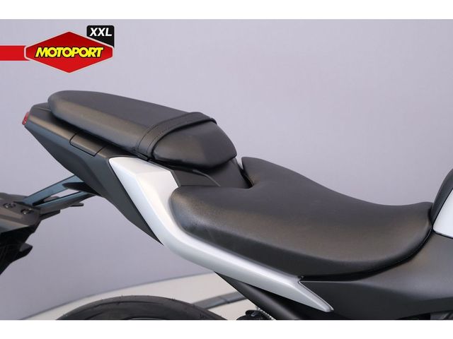 yamaha - mt-07-y-amt