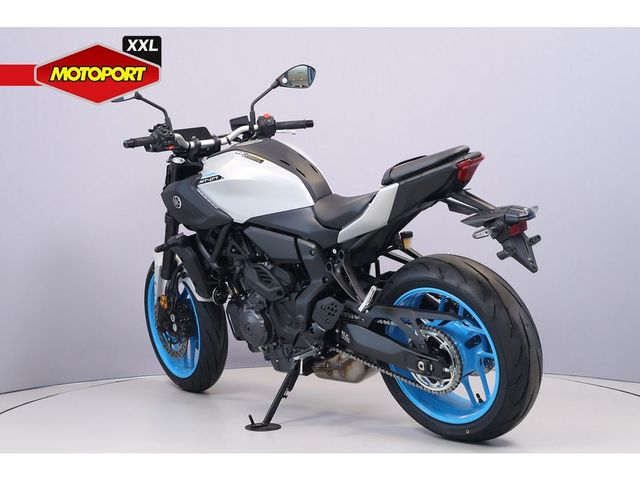 yamaha - mt-07-y-amt