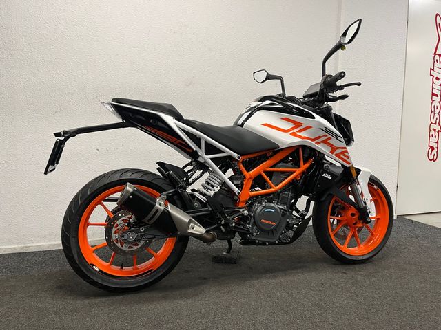 ktm - 390-duke
