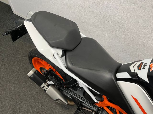 ktm - 390-duke