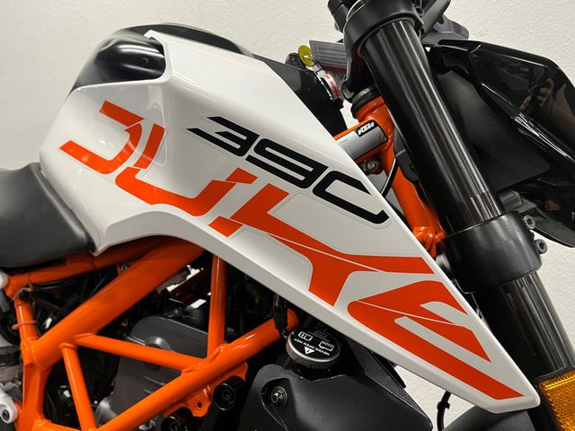 ktm - 390-duke