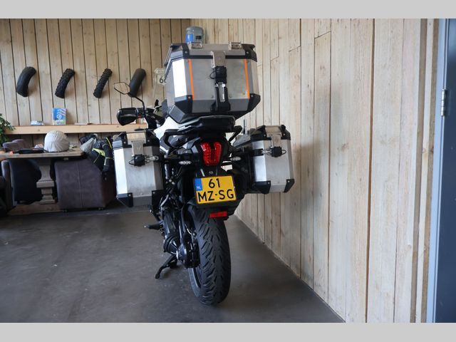triumph - tiger-explorer-xcx