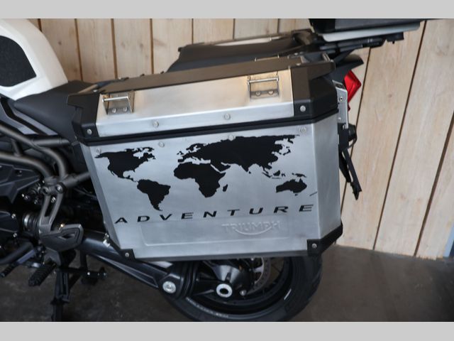 triumph - tiger-explorer-xcx