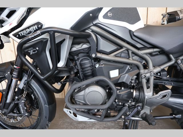triumph - tiger-explorer-xcx