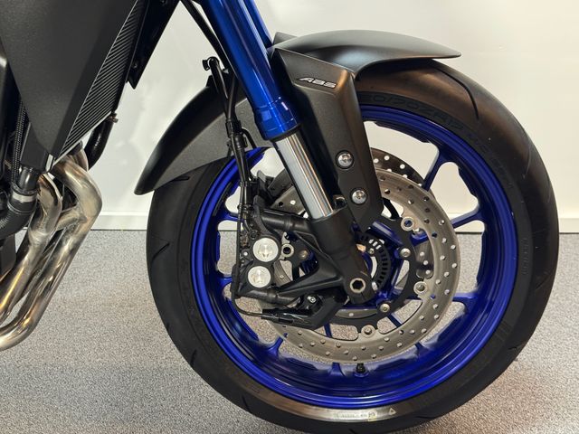 yamaha - tracer-900-abs