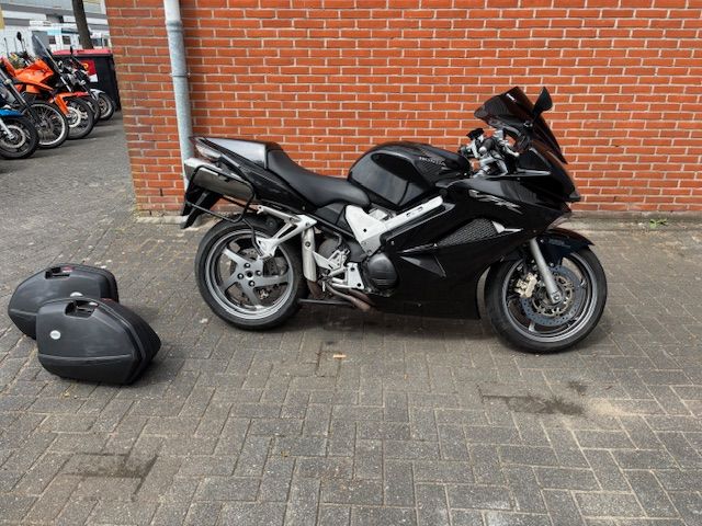 honda - vfr-800-f-vtec-abs