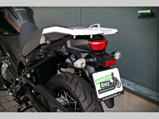 suzuki - v-strom-650-xta