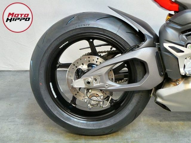 ducati - streetfighter-v4s