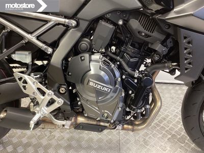 SUZUKI GSX-8S – foto 2