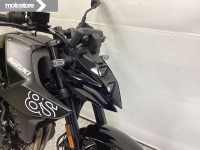 SUZUKI GSX-8S – foto 4