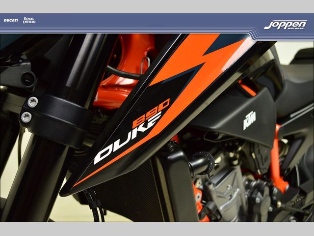 ktm - 890-duke-r
