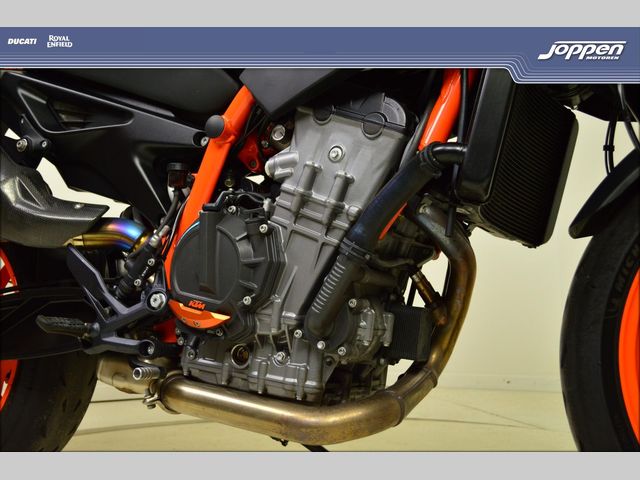 ktm - 890-duke-r