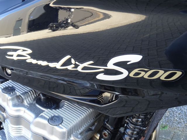 suzuki - gsf-600-n-bandit