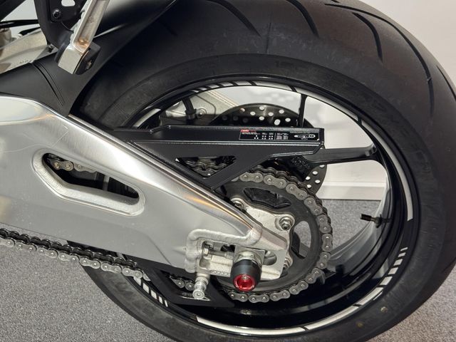 aprilia - tuono-v4-1100-rr