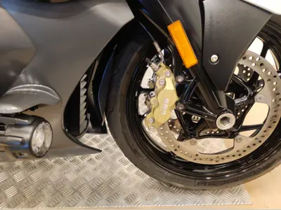 BMW K 1600 GT – foto 3
