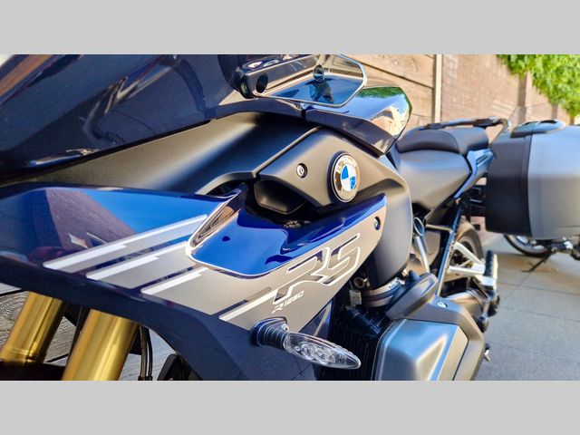 bmw - r-1250-rs