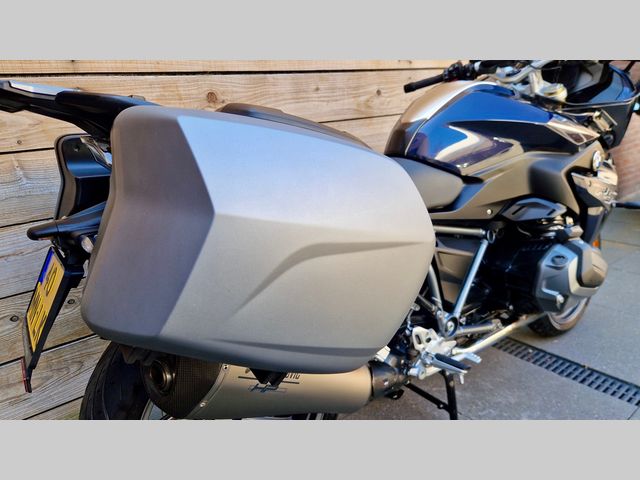 bmw - r-1250-rs