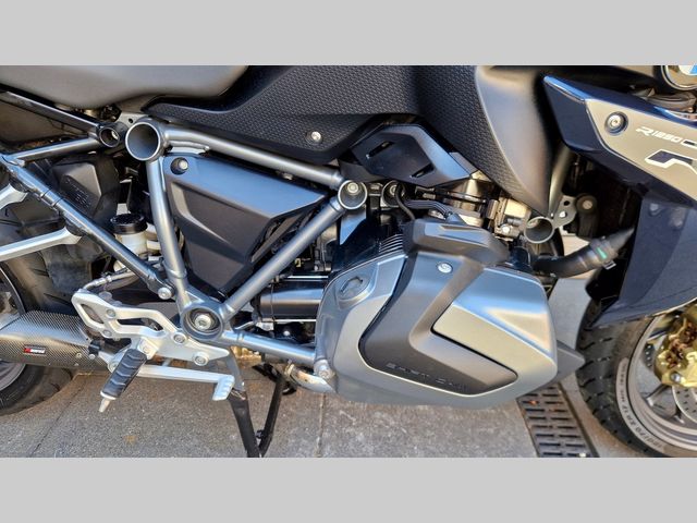 bmw - r-1250-rs