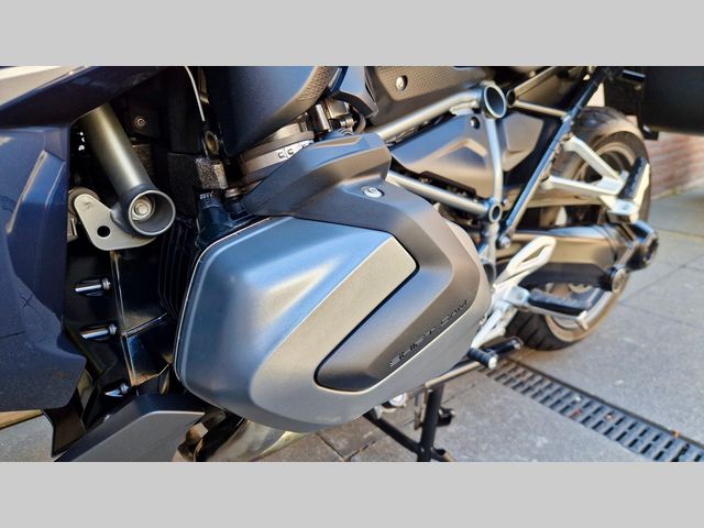 bmw - r-1250-rs